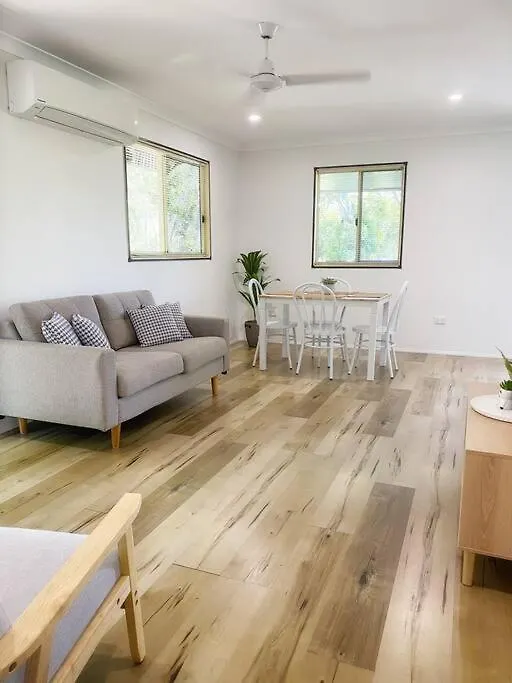 Holiday home Cosy House Among The Trees Villa Pemberton